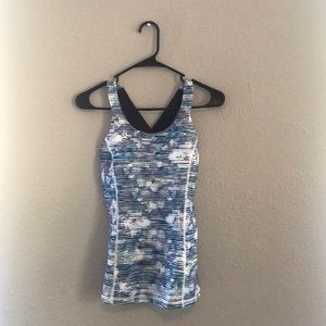 Lululemon Workout Tank (never worn)